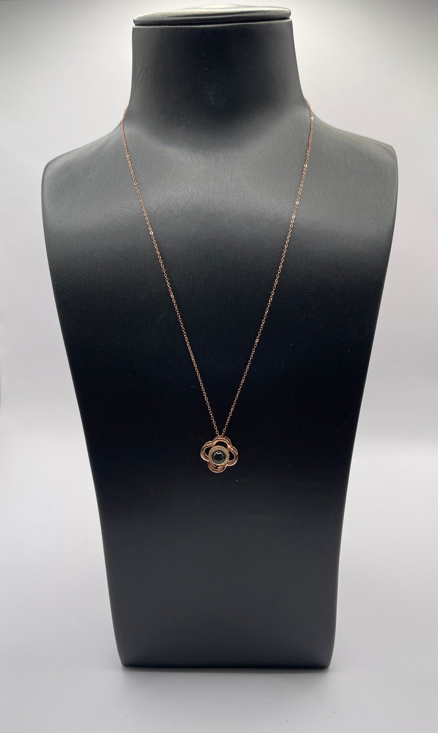 LP0080 Diamond Inlaid Pendant