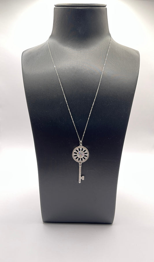 MD0045 Diamond key pendant