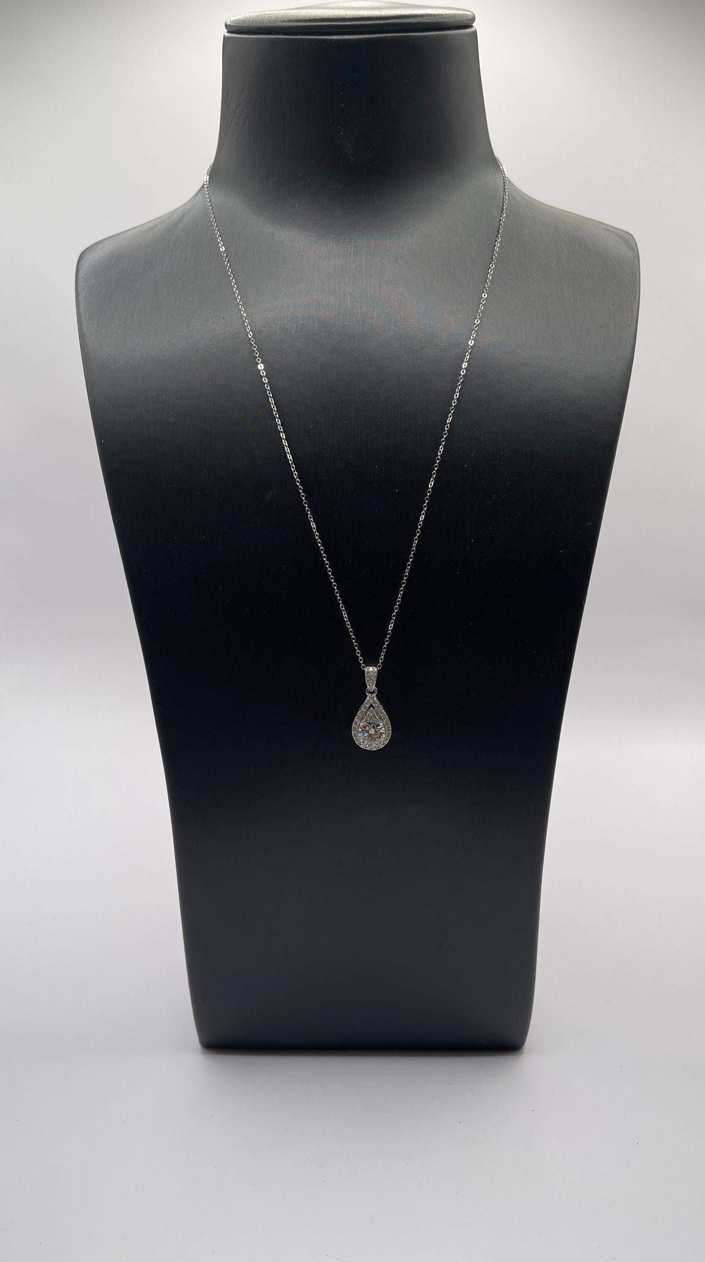 MD0033 Silver Moissan Diamond Pendant